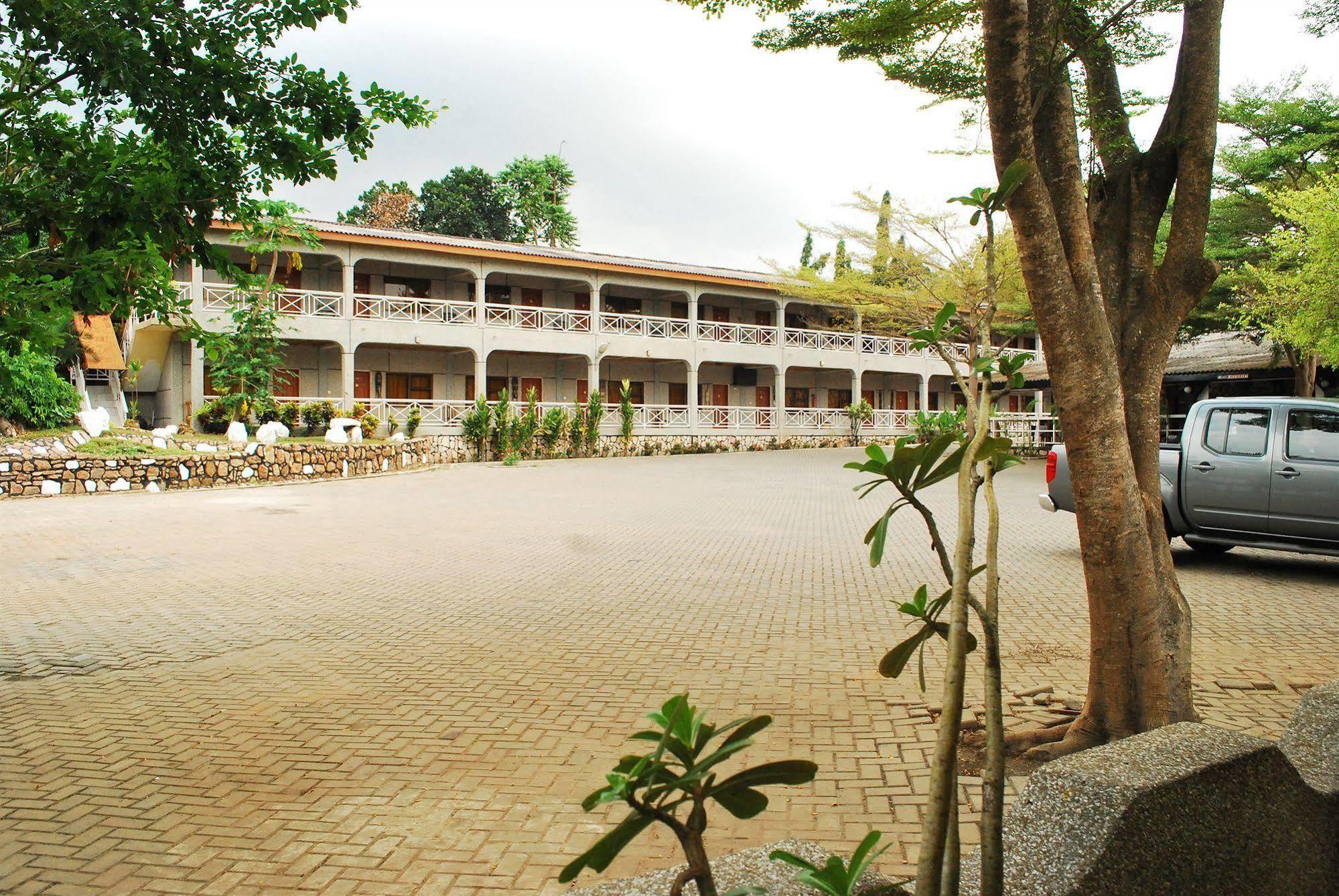 Akosombo Continental Hotel Zewnętrze zdjęcie
