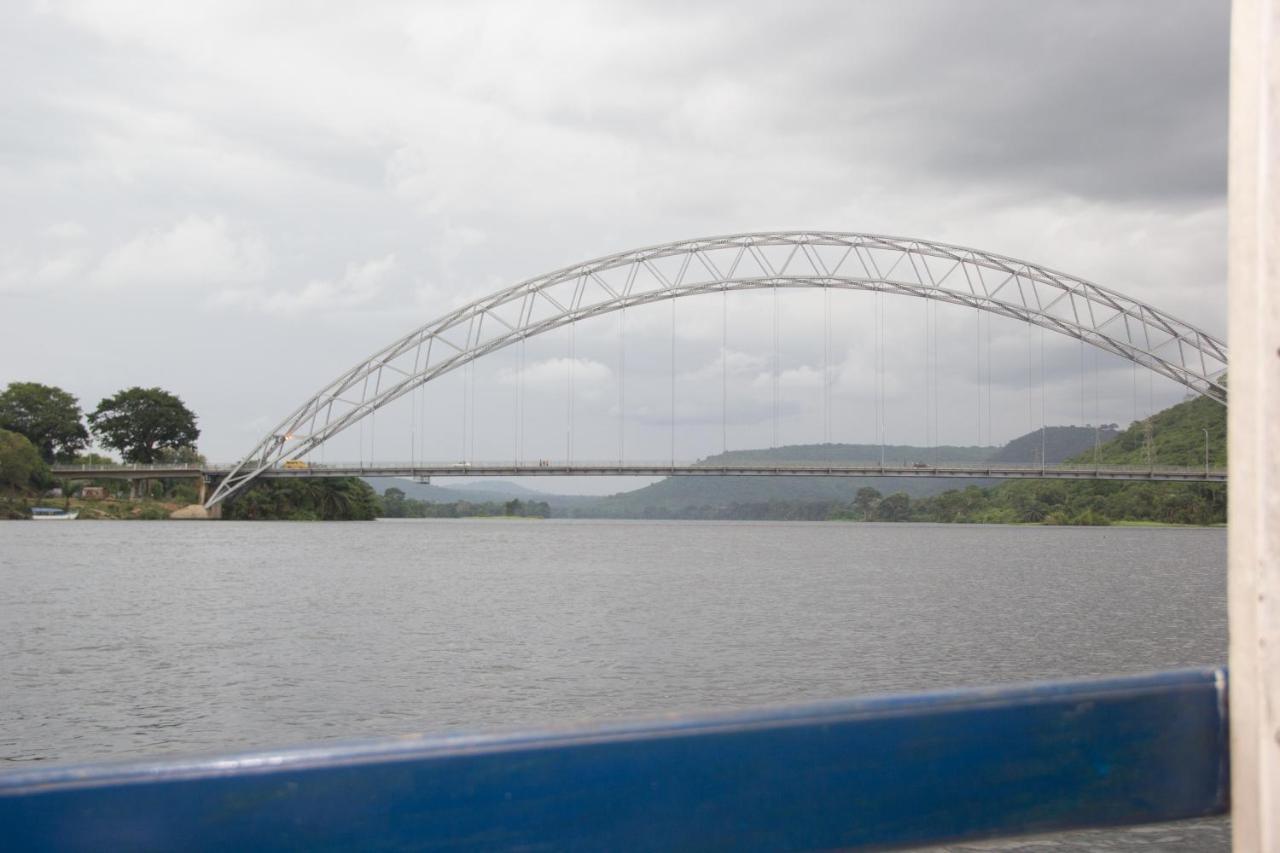 Akosombo Continental Hotel Zewnętrze zdjęcie
